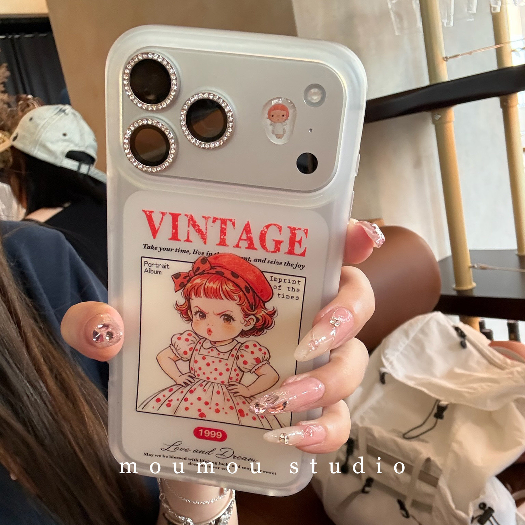 Cute Akimbo Pouting Girl Frost - đánh giá và giá Phone Cases For Girls